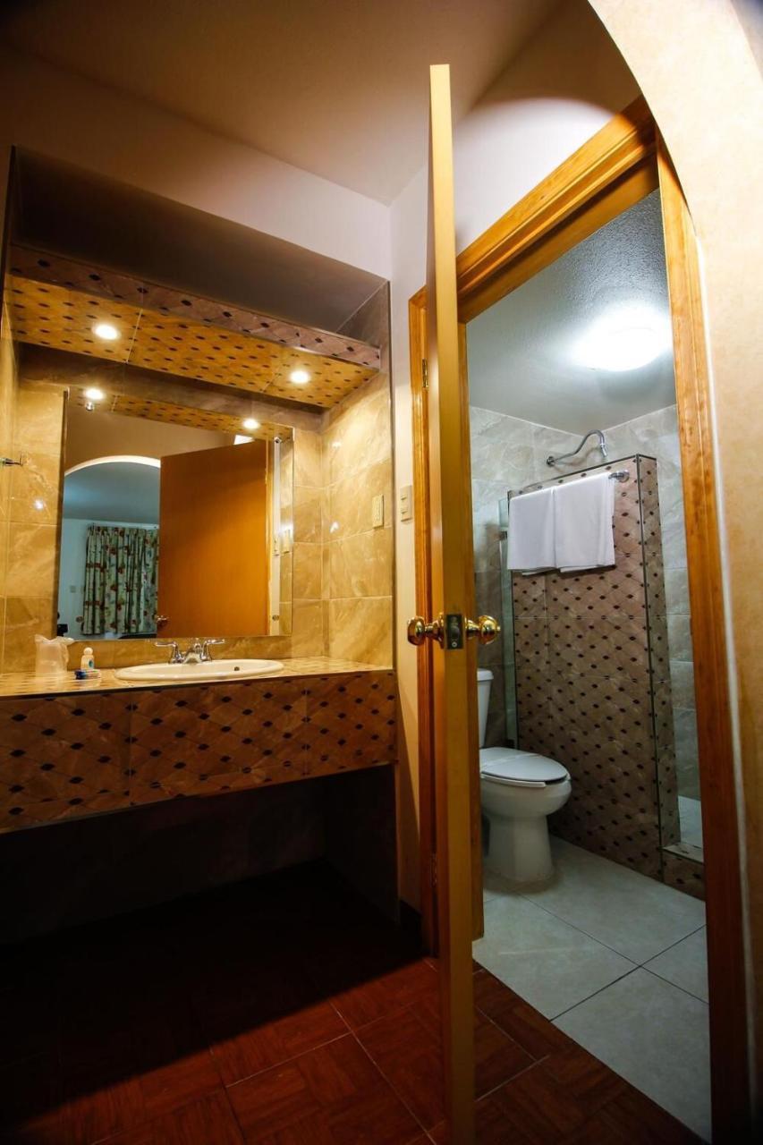 Hotel & Suites Marrod Chihuahua Extérieur photo