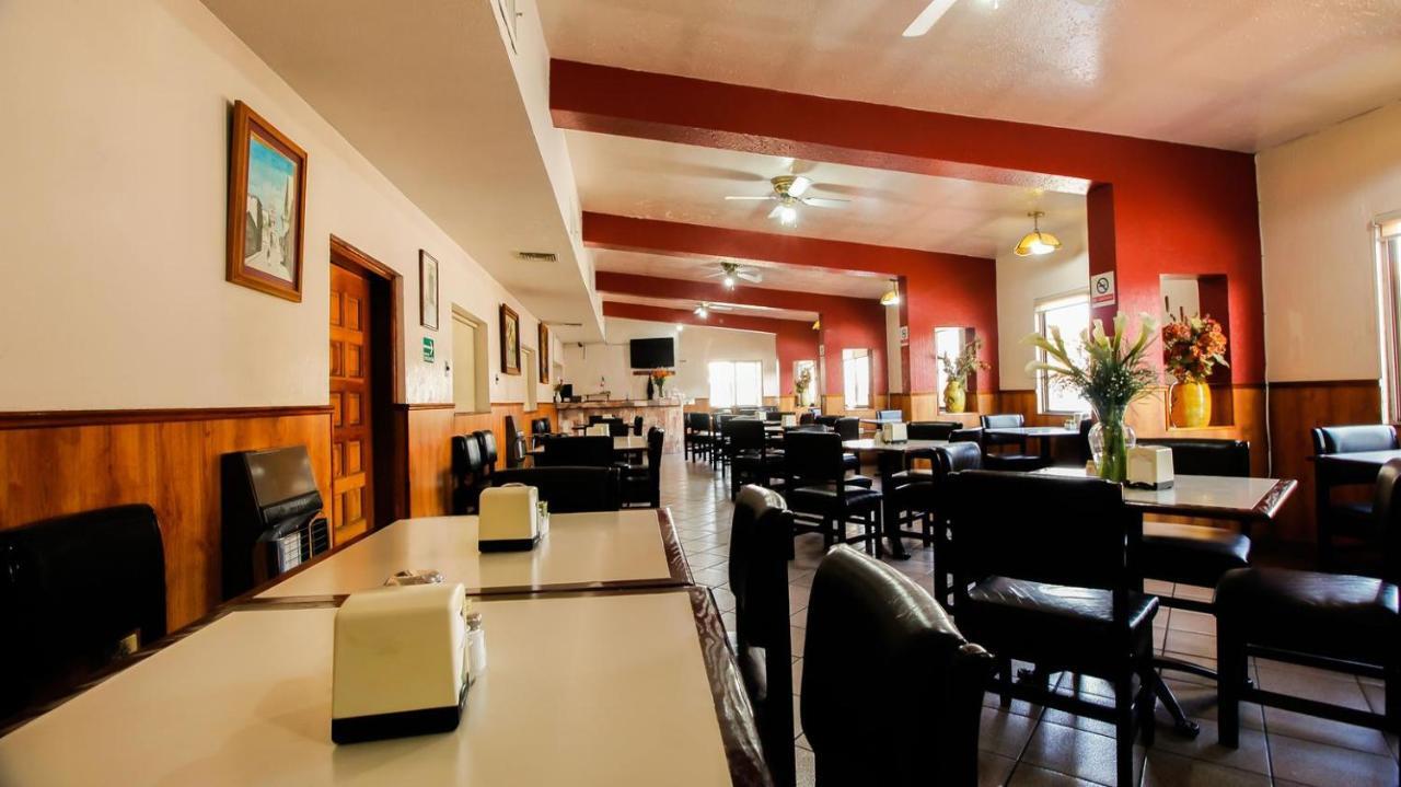 Hotel & Suites Marrod Chihuahua Extérieur photo