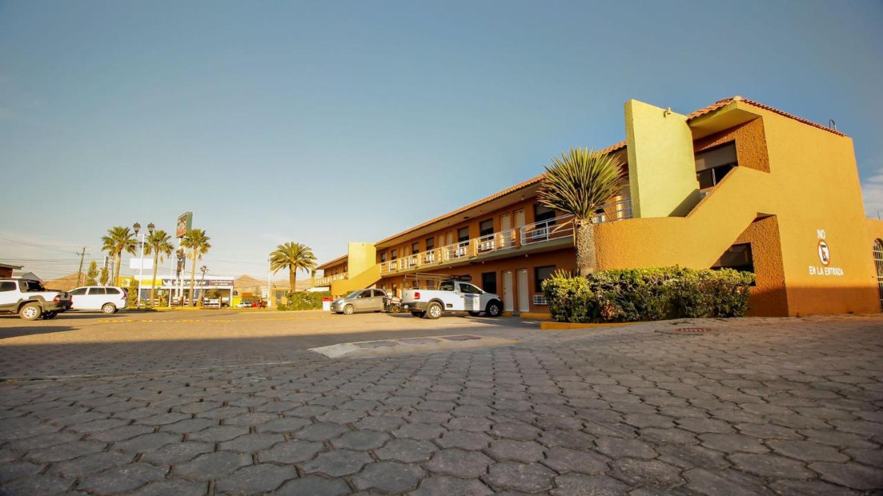Hotel & Suites Marrod Chihuahua Extérieur photo